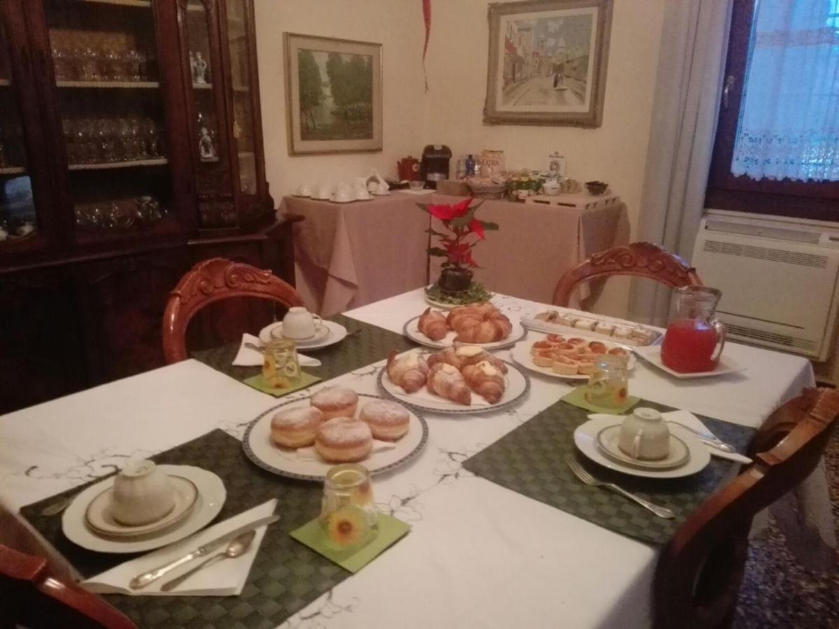 B&B Casa Manuela Mantova Ngoại thất bức ảnh